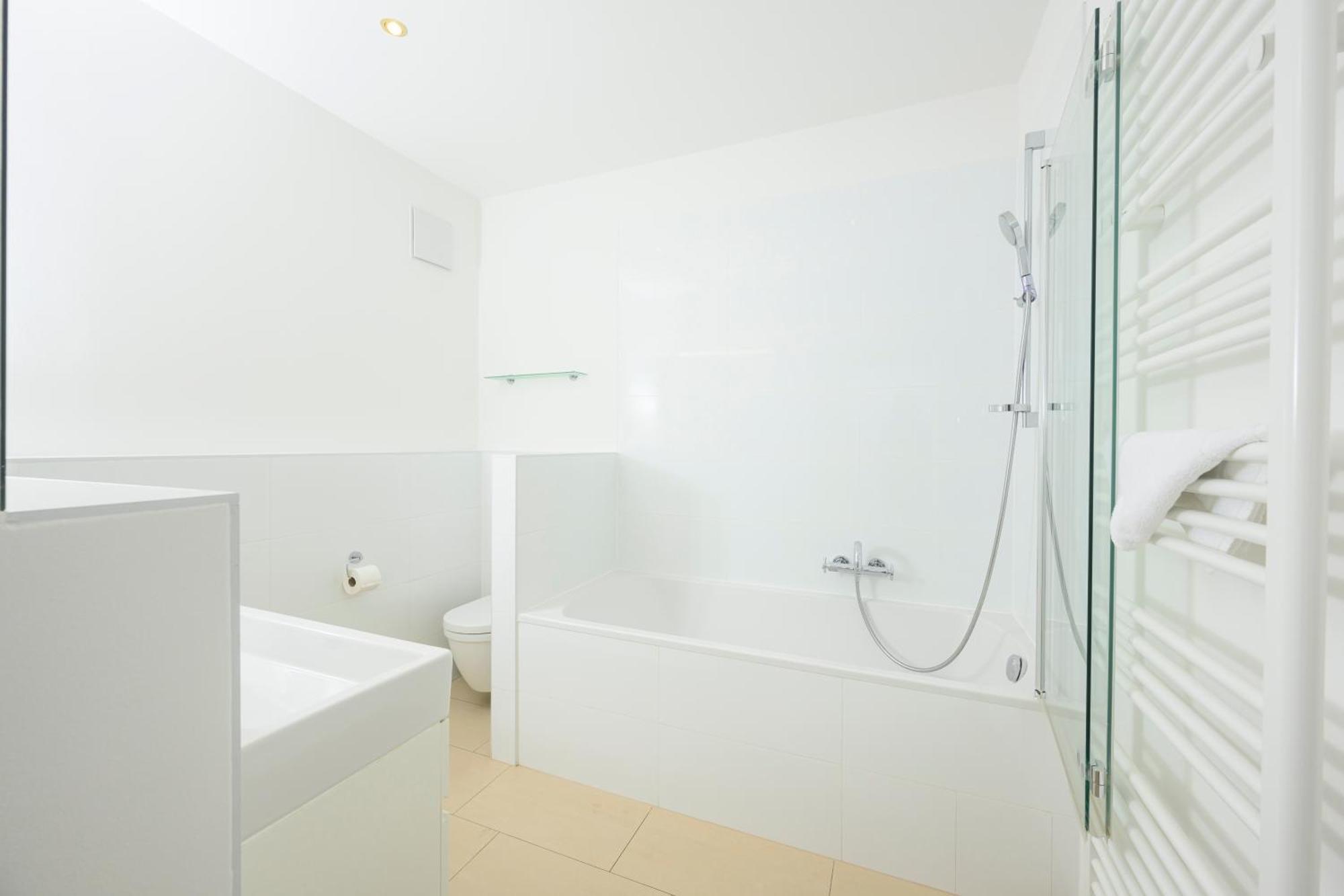 Apartment Rooftop Haven 120m, 3br, Terrace, Views! Vienna